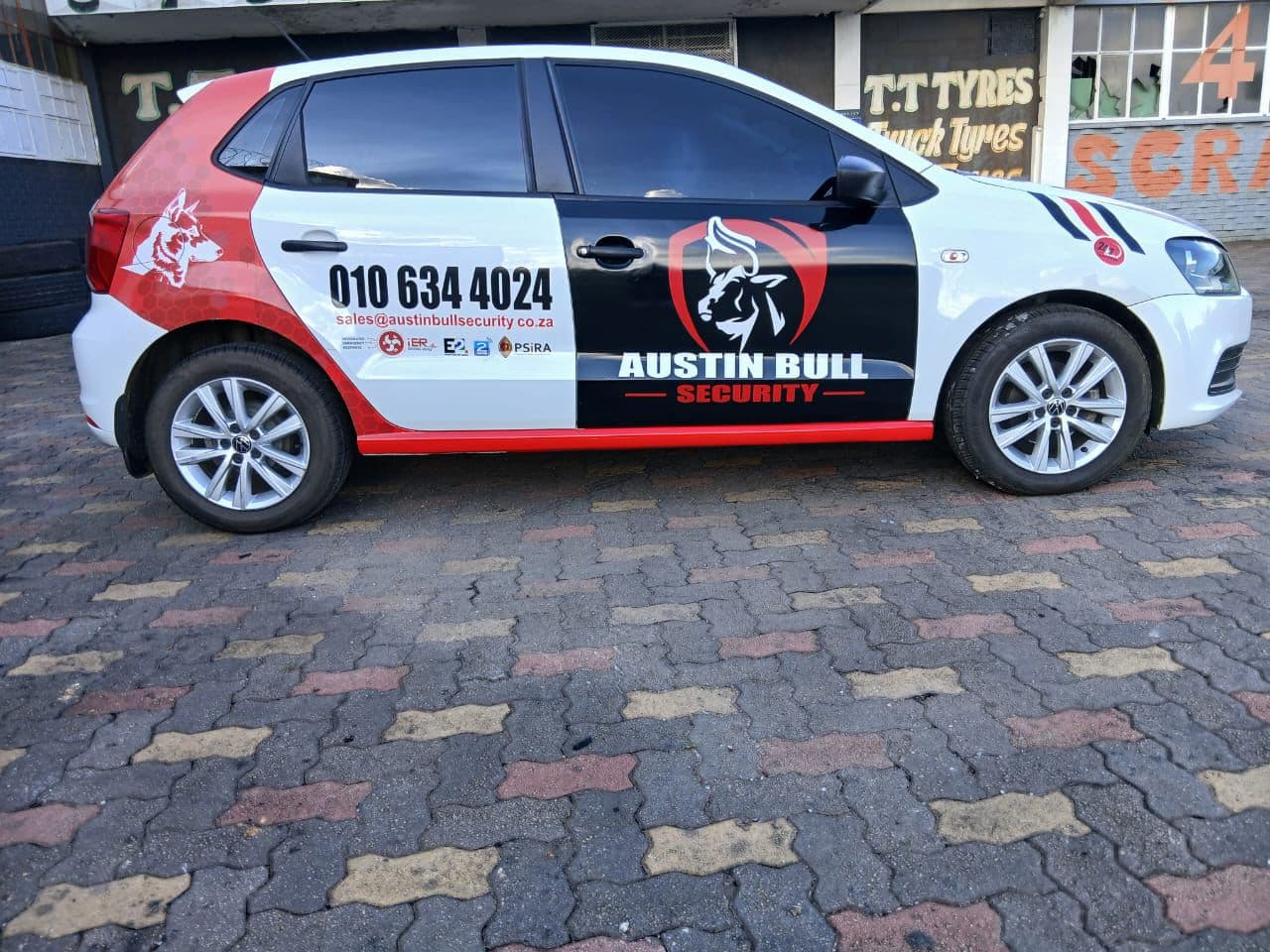 Security patrol services Gauteng and armed guards for hire